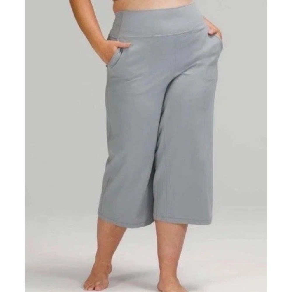 Women's Lululemon Align High-Rise Wide-Leg Crop 23" Size‎ 6 NO Pilling SMOOTH